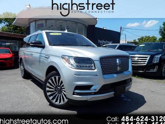 LINCOLN NAVIGATOR L 2019 5LMJJ3LTXKEL17937 image